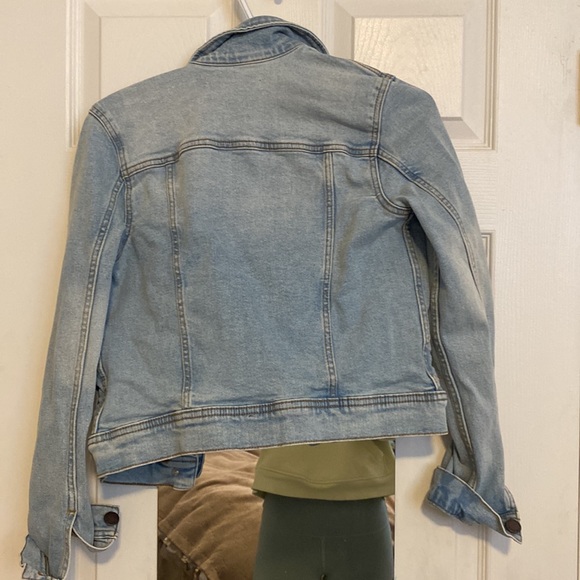 Extra small, cropped, joe fresh jean jacket - Picture 2 of 2
